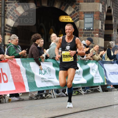 13.09.2026 - 21. swb-Marathon Bremen Strokosch-Dieckow http://msf.ph/oto/10283824 13.09.2026 10:30:30 Ziel 13522, 13561, 13569, 13576, 12458, 13603 meine-sportfotos.de