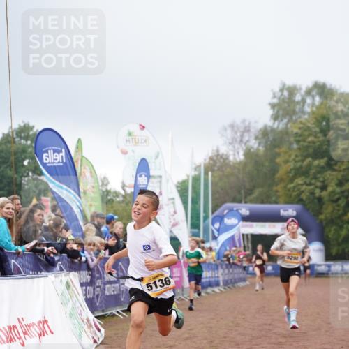 13.09.2026 - Airport Race Dennis Weichert http://msf.ph/oto/10283862 13.09.2026 10:24:09 Ziel 1792, 4180, 5136, 5298, 5345, 5369, 5370 meine-sportfotos.de