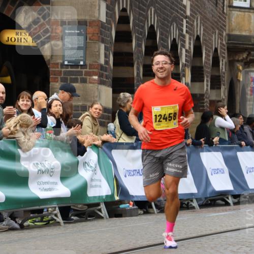 13.09.2026 - 21. swb-Marathon Bremen Strokosch-Dieckow http://msf.ph/oto/10283880 13.09.2026 10:30:48 Ziel 13569, 13576, 13603, 13537, 13554, 13572, 13630 meine-sportfotos.de