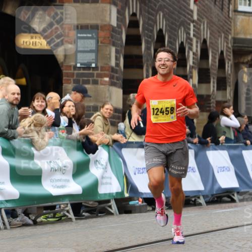 13.09.2026 - 21. swb-Marathon Bremen Strokosch-Dieckow http://msf.ph/oto/10283885 13.09.2026 10:30:48 Ziel 13569, 13576, 13603, 13537, 13554, 13572, 13630 meine-sportfotos.de