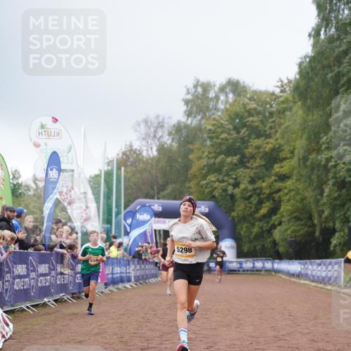 13.09.2026 - Airport Race Dennis Weichert http://msf.ph/oto/10283891 13.09.2026 10:24:10 Ziel 1792, 4180, 5136, 5298, 5345, 5369 meine-sportfotos.de
