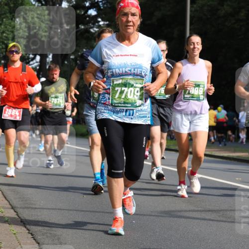 13.09.2026 - 21. swb-Marathon Bremen TobiasT http://msf.ph/oto/10283912 13.09.2026 12:07:02 Laufen 21, 26, 7709, 1984, 7675, 00, 7099 meine-sportfotos.de