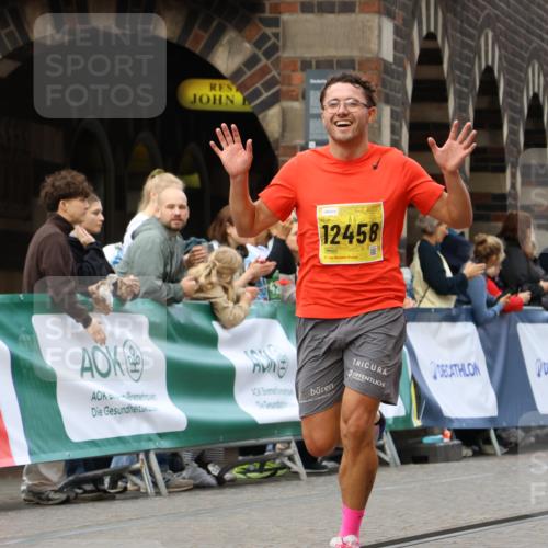 13.09.2026 - 21. swb-Marathon Bremen Strokosch-Dieckow http://msf.ph/oto/10283928 13.09.2026 10:30:48 Ziel 13569, 13576, 13603, 13537, 13554, 13572, 13630 meine-sportfotos.de