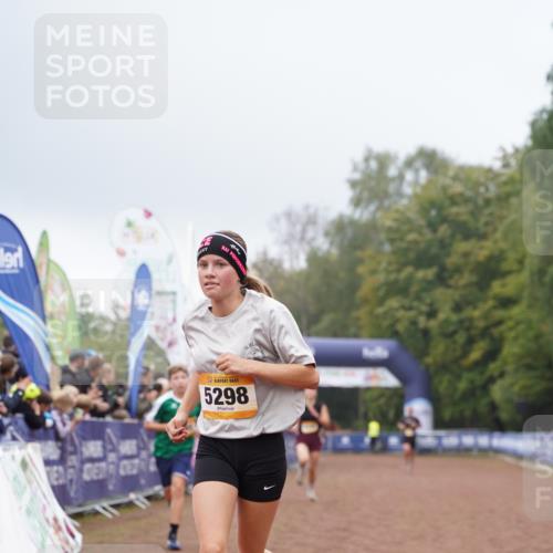 13.09.2026 - Airport Race Dennis Weichert http://msf.ph/oto/10283931 13.09.2026 10:24:11 Ziel 1792, 4180, 5136, 5298, 5345, 5369 meine-sportfotos.de