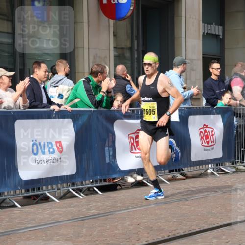 13.09.2026 - 21. swb-Marathon Bremen Strokosch-Dieckow http://msf.ph/oto/10283945 13.09.2026 10:35:06 Ziel 10994, 11068, 11176, 11345, 11512, 12289, 13514, 13540, 13583, 13590, 13619, 10261, 10262, 11197, 11964, 12358, 12413, 13505, 13560, 13588, 13601, 13625 meine-sportfotos.de