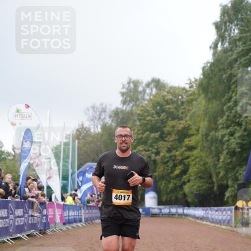 13.09.2026 - Airport Race Dennis Weichert http://msf.ph/oto/10284050 13.09.2026 10:24:21 Ziel 4017, 4180 meine-sportfotos.de