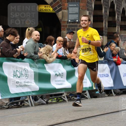 13.09.2026 - 21. swb-Marathon Bremen Strokosch-Dieckow http://msf.ph/oto/10284099 13.09.2026 10:31:14 Ziel 13537, 13554, 13572, 13630, 13571 meine-sportfotos.de