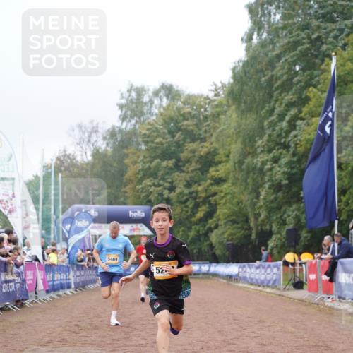 13.09.2026 - Airport Race Dennis Weichert http://msf.ph/oto/10284192 13.09.2026 10:25:22 Ziel 382, 5095, 5242, 5469 meine-sportfotos.de