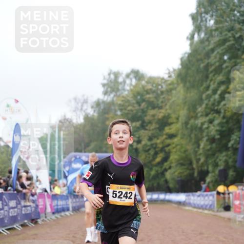 13.09.2026 - Airport Race Dennis Weichert http://msf.ph/oto/10284224 13.09.2026 10:25:23 Ziel 382, 5095, 5242, 5469 meine-sportfotos.de