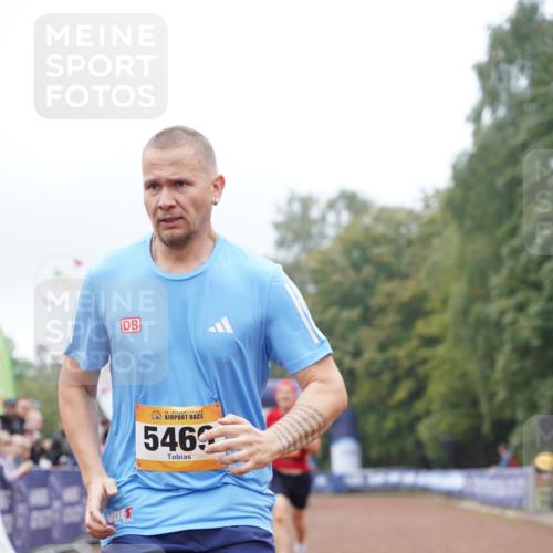 13.09.2026 - Airport Race Dennis Weichert http://msf.ph/oto/10284256 13.09.2026 10:25:25 Ziel 382, 5095, 5242, 5469 meine-sportfotos.de