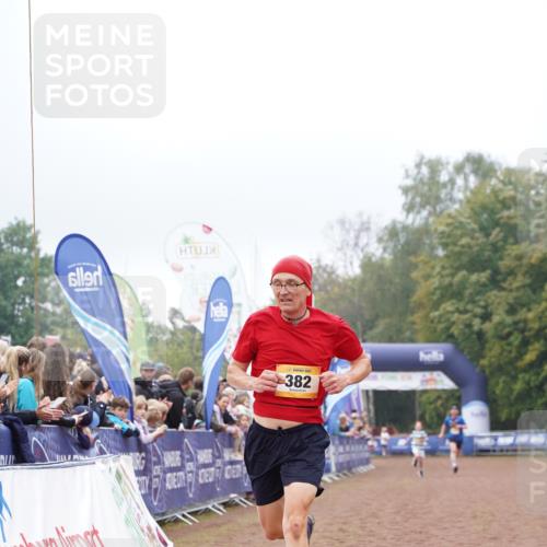 13.09.2026 - Airport Race Dennis Weichert http://msf.ph/oto/10284302 13.09.2026 10:25:27 Ziel 382, 5242, 5315, 5316, 5469 meine-sportfotos.de