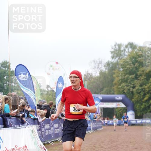 13.09.2026 - Airport Race Dennis Weichert http://msf.ph/oto/10284307 13.09.2026 10:25:27 Ziel 382, 5242, 5315, 5316, 5469 meine-sportfotos.de