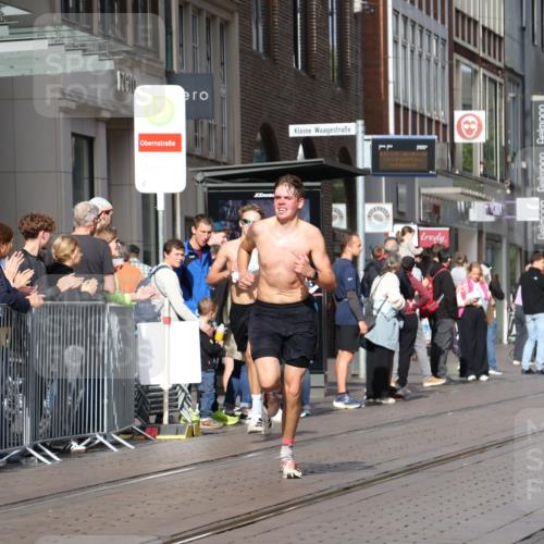 13.09.2026 - 21. swb-Marathon Bremen Strokosch-Dieckow http://msf.ph/oto/10284317 13.09.2026 10:36:10 Ziel 11916, 12324, 12456, 12513, 13548, 13575, 10244, 11067, 13534 meine-sportfotos.de