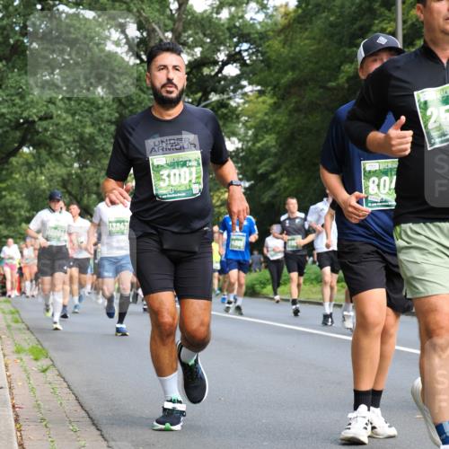13.09.2026 - 21. swb-Marathon Bremen TobiasT http://msf.ph/oto/10284341 13.09.2026 12:08:48 Laufen 10083, 13247, 3001, 28, 80, 640, 21 meine-sportfotos.de