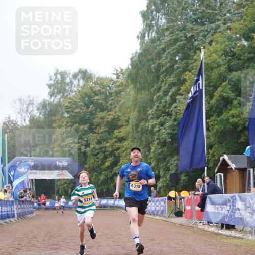 13.09.2026 - Airport Race Dennis Weichert http://msf.ph/oto/10284356 13.09.2026 10:25:33 Ziel 382, 5315, 5316 meine-sportfotos.de