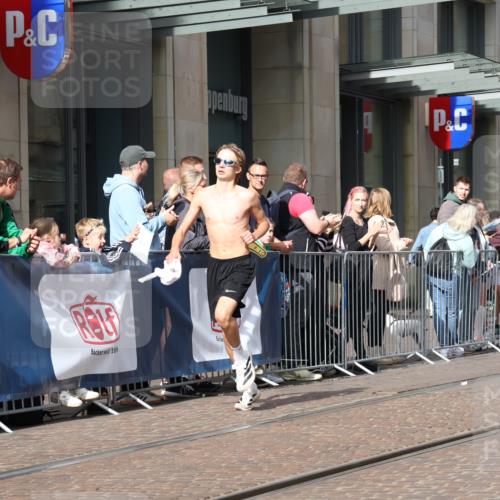 13.09.2026 - 21. swb-Marathon Bremen Strokosch-Dieckow http://msf.ph/oto/10284367 13.09.2026 10:36:14 Ziel 11916, 12456, 13548, 13575, 10244, 11067, 12324, 12513, 13534 meine-sportfotos.de