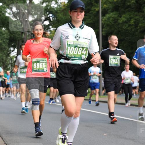 13.09.2026 - 21. swb-Marathon Bremen TobiasT http://msf.ph/oto/10284387 13.09.2026 12:08:53 Laufen 5399, 6965, 10084, 2823 meine-sportfotos.de
