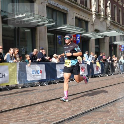 13.09.2026 - 21. swb-Marathon Bremen Strokosch-Dieckow http://msf.ph/oto/10284401 13.09.2026 10:36:16 Ziel 11916, 12456, 13548, 13575, 10244, 11067, 12324, 12513, 13534 meine-sportfotos.de