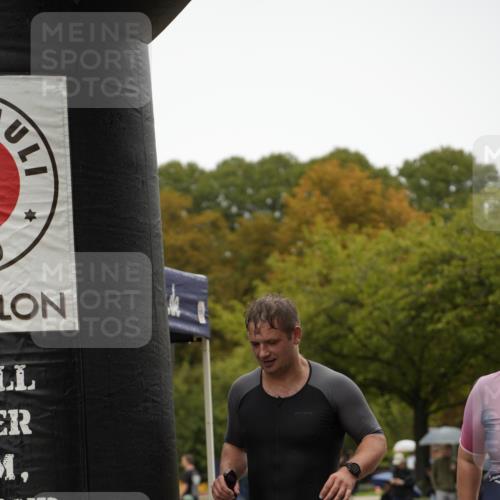 13.09.2026 - Stadtparktriathlon Patografie http://msf.ph/oto/10284583 13.09.2026 13:04:50 Ziel 762, 961 meine-sportfotos.de