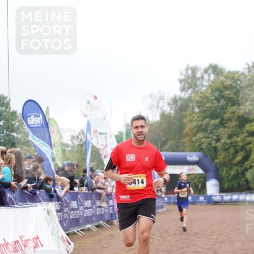 13.09.2026 - Airport Race Dennis Weichert http://msf.ph/oto/10284589 13.09.2026 10:25:50 Ziel 5063, 5139, 5346, 5414 meine-sportfotos.de