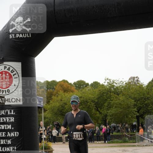 13.09.2026 - Stadtparktriathlon Patografie http://msf.ph/oto/10284657 13.09.2026 13:05:32 Ziel 1011, 1016, 1026 meine-sportfotos.de