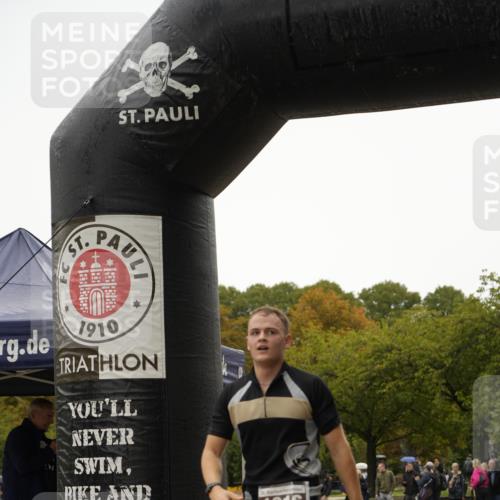13.09.2026 - Stadtparktriathlon Patografie http://msf.ph/oto/10284672 13.09.2026 13:05:37 Ziel 1011, 1016 meine-sportfotos.de