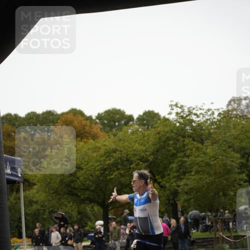 13.09.2026 - Stadtparktriathlon Patografie http://msf.ph/oto/10284678 13.09.2026 13:05:46 Ziel 1055 meine-sportfotos.de