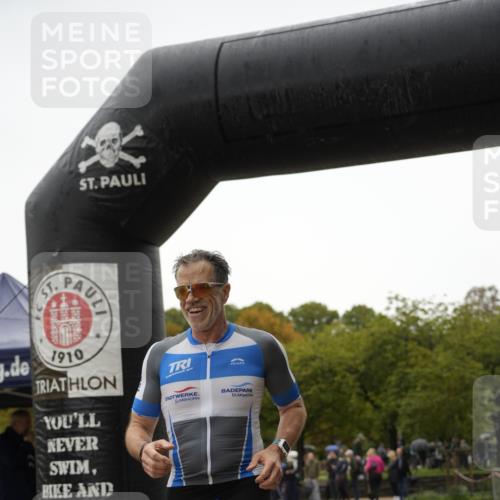 13.09.2026 - Stadtparktriathlon Patografie http://msf.ph/oto/10284694 13.09.2026 13:05:49 Ziel 1055 meine-sportfotos.de