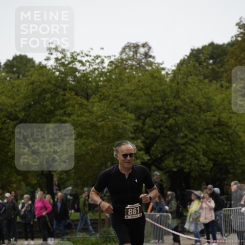 13.09.2026 - Stadtparktriathlon Patografie http://msf.ph/oto/10284700 13.09.2026 13:06:01 Ziel 861, 971, 1064 meine-sportfotos.de