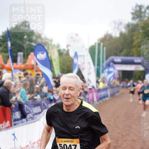 13.09.2026 - Airport Race Dennis Weichert http://msf.ph/oto/10284755 13.09.2026 10:26:17 Ziel 5047, 5169, 5299 meine-sportfotos.de