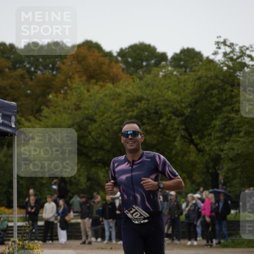 13.09.2026 - Stadtparktriathlon Patografie http://msf.ph/oto/10284765 13.09.2026 13:06:51 Ziel 1044 meine-sportfotos.de