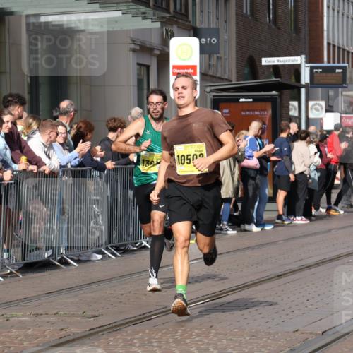13.09.2026 - 21. swb-Marathon Bremen Strokosch-Dieckow http://msf.ph/oto/10284788 13.09.2026 10:37:19 Ziel 11619, 11854, 13535, 13608, 10502, 10961, 11654, 13568, 13608 meine-sportfotos.de