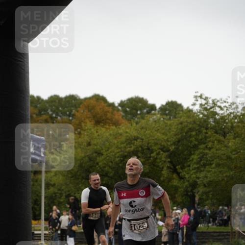 13.09.2026 - Stadtparktriathlon Patografie http://msf.ph/oto/10284792 13.09.2026 13:07:55 Ziel 1029, 1040 meine-sportfotos.de