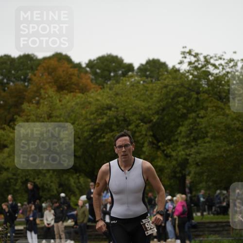 13.09.2026 - Stadtparktriathlon Patografie http://msf.ph/oto/10284831 13.09.2026 13:08:33 Ziel 987 meine-sportfotos.de