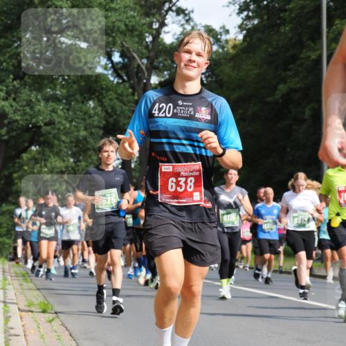 13.09.2026 - 21. swb-Marathon Bremen TobiasT http://msf.ph/oto/10284846 13.09.2026 12:10:31 Laufen 420, 638, 21, 26, 10 meine-sportfotos.de