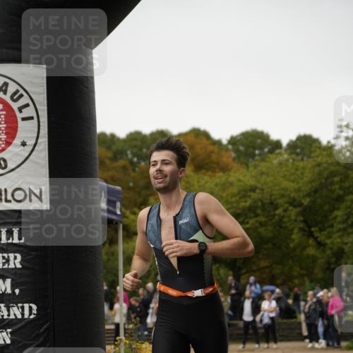 13.09.2026 - Stadtparktriathlon Patografie http://msf.ph/oto/10284860 13.09.2026 13:09:22 Ziel 1056 meine-sportfotos.de