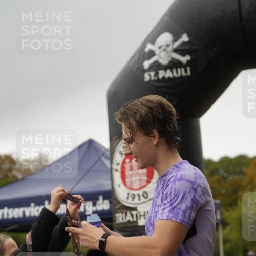 13.09.2026 - Stadtparktriathlon Patografie http://msf.ph/oto/10284882 13.09.2026 13:09:59 Ziel 1000 meine-sportfotos.de
