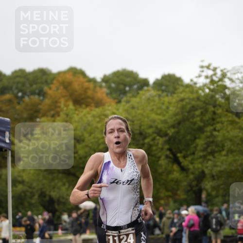 13.09.2026 - Stadtparktriathlon Patografie http://msf.ph/oto/10284944 13.09.2026 13:12:11 Ziel 1020, 1124 meine-sportfotos.de
