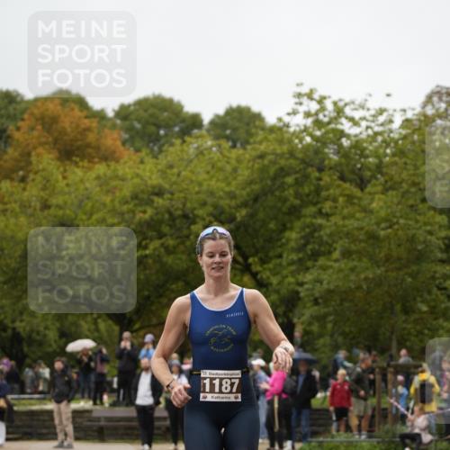 13.09.2026 - Stadtparktriathlon Patografie http://msf.ph/oto/10284957 13.09.2026 13:12:34 Ziel 1033, 1187 meine-sportfotos.de