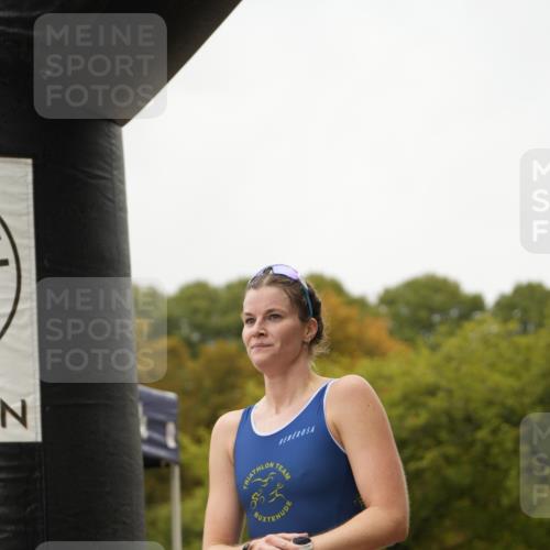 13.09.2026 - Stadtparktriathlon Patografie http://msf.ph/oto/10284967 13.09.2026 13:12:36 Ziel 1033, 1187 meine-sportfotos.de