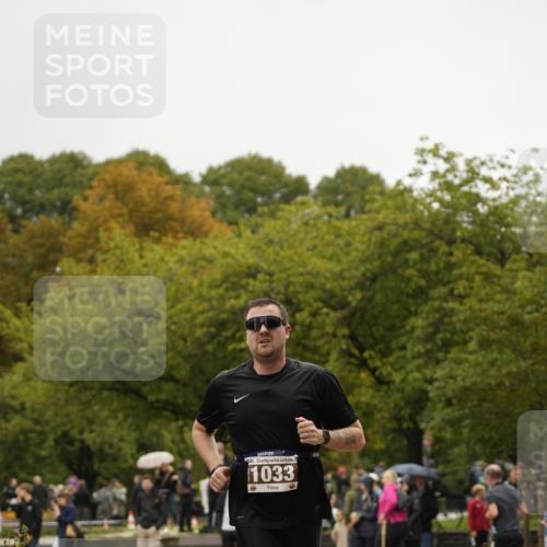 13.09.2026 - Stadtparktriathlon Patografie http://msf.ph/oto/10284975 13.09.2026 13:12:37 Ziel 1033, 1187 meine-sportfotos.de
