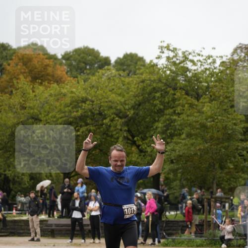 13.09.2026 - Stadtparktriathlon Patografie http://msf.ph/oto/10284985 13.09.2026 13:12:48 Ziel 1015 meine-sportfotos.de