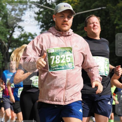 13.09.2026 - 21. swb-Marathon Bremen TobiasT http://msf.ph/oto/10284988 13.09.2026 12:10:51 Laufen 7825, 21 meine-sportfotos.de