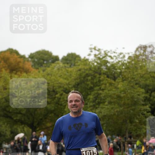 13.09.2026 - Stadtparktriathlon Patografie http://msf.ph/oto/10284991 13.09.2026 13:12:49 Ziel 1015 meine-sportfotos.de