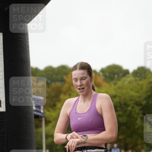 13.09.2026 - Stadtparktriathlon Patografie http://msf.ph/oto/10285015 13.09.2026 13:13:18 Ziel 1166 meine-sportfotos.de