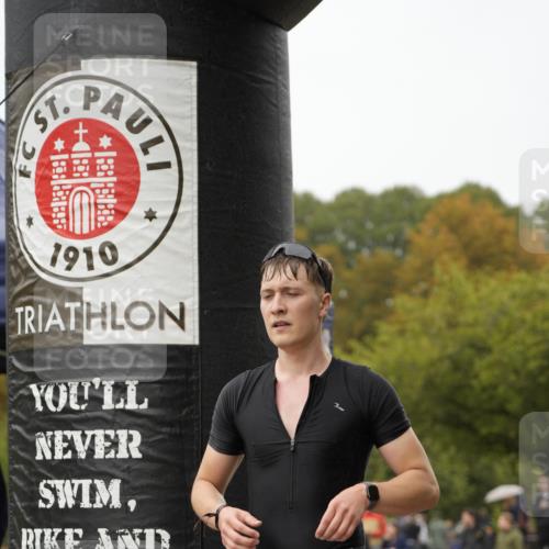 13.09.2026 - Stadtparktriathlon Patografie http://msf.ph/oto/10285063 13.09.2026 13:15:07 Ziel 1004 meine-sportfotos.de
