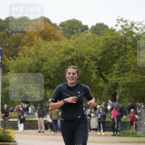 13.09.2026 - Stadtparktriathlon Patografie http://msf.ph/oto/10285085 13.09.2026 13:16:47 Ziel 1174 meine-sportfotos.de