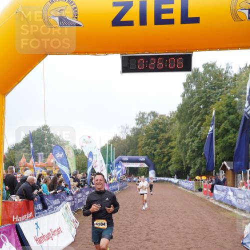 13.09.2026 - Airport Race Dennis Weichert http://msf.ph/oto/10285126 13.09.2026 10:26:39 Ziel 4184, 5271, 5297, 5354 meine-sportfotos.de