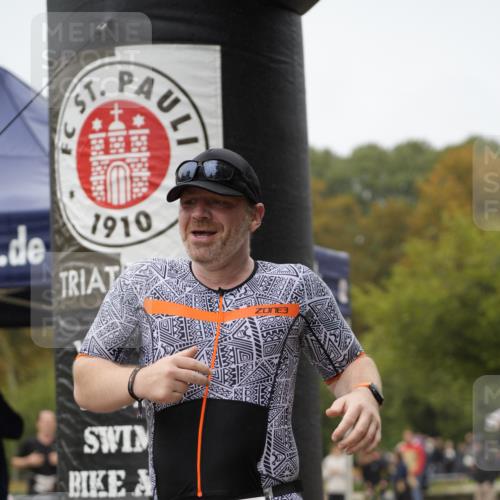 13.09.2026 - Stadtparktriathlon Patografie http://msf.ph/oto/10285155 13.09.2026 13:18:16 Ziel 949, 1005 meine-sportfotos.de