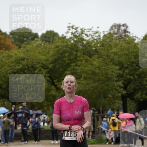 13.09.2026 - Stadtparktriathlon Patografie http://msf.ph/oto/10285188 13.09.2026 13:19:53 Ziel 1186 meine-sportfotos.de
